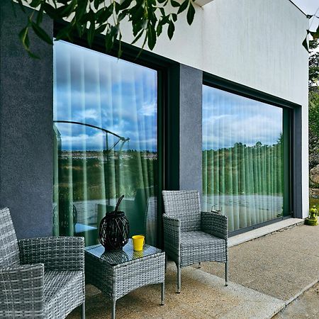 Juncao - Apartamentos Completos Міранда-ду-Дору Екстер'єр фото