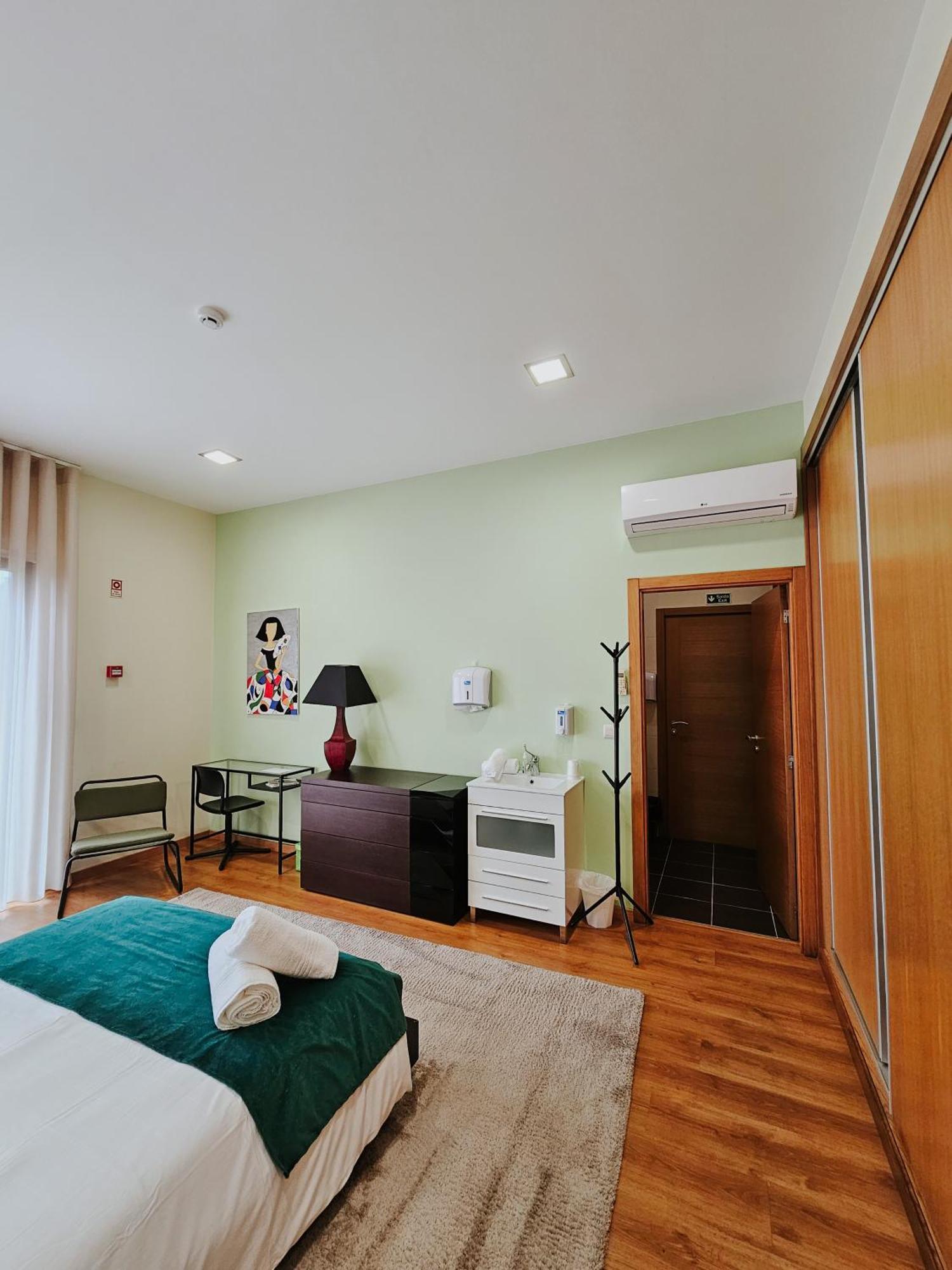 Juncao - Apartamentos Completos Міранда-ду-Дору Екстер'єр фото